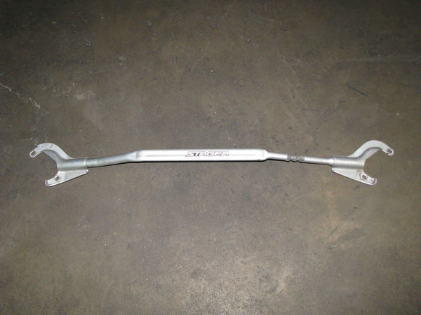 JDM Nissan Skyline GT-T JDM RHD 4 DR Strut Bar R34 OEM